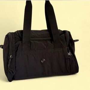 Lightweight Water-Resistant Parachute Fabric Handbag & Crossbody Gym Bag